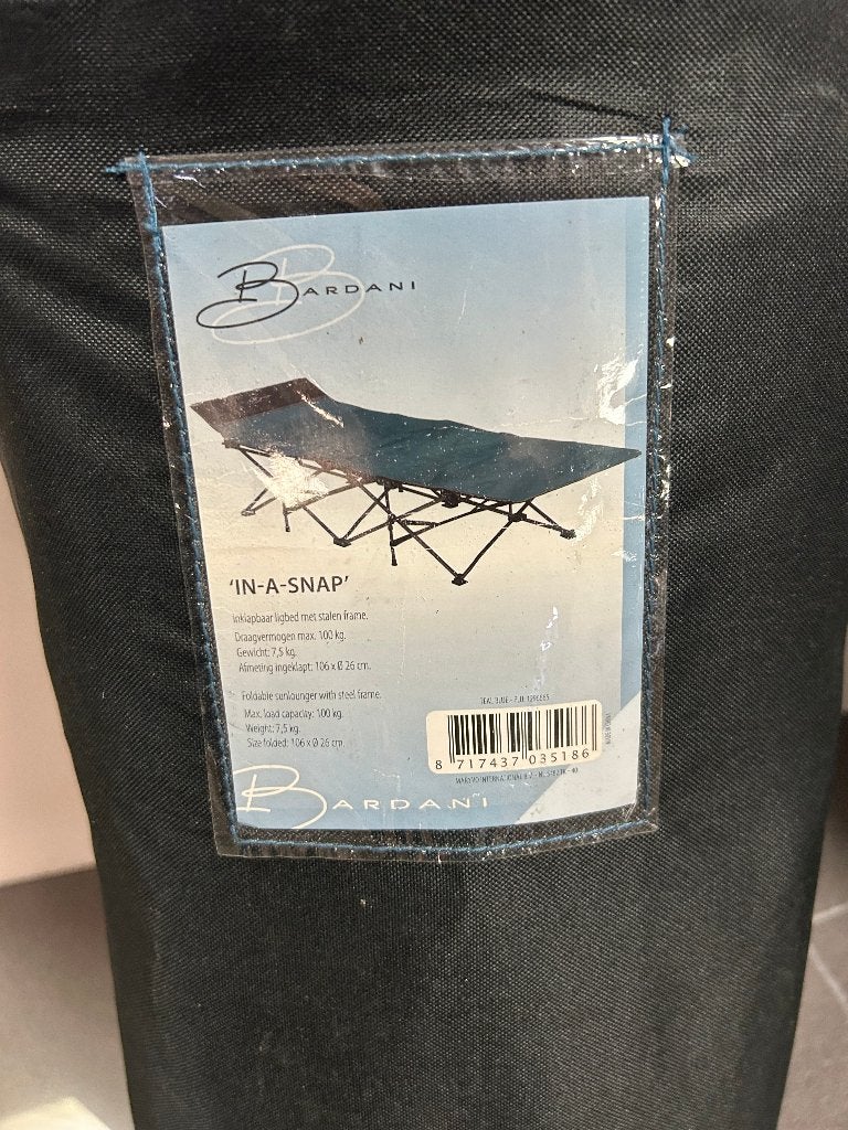 Bardani Bed In A Snap stretcher persian blue, Ophalen, Zo goed als nieuw, Campingstoel