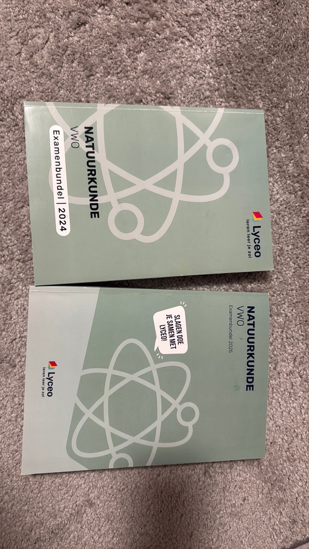 Vwo natuurkunde examenbundels lyceo, Boeken, Ophalen of Verzenden, Nieuw, VWO, Natuurkunde