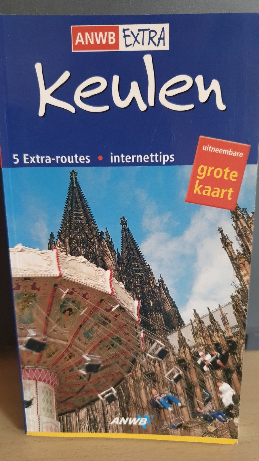 ANWB Extra Keulen Reisgids met grote kaart, Boeken, Reisgidsen, Europa, Ophalen of Verzenden, Zo goed als nieuw, Reisgids of -boek