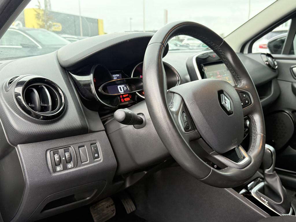Renault Clio Estate BWJ 2018 1.2 TCe 120 PK Intens AUTOMAAT, Stof, Gebruikt, 4 cilinders, 635 kg