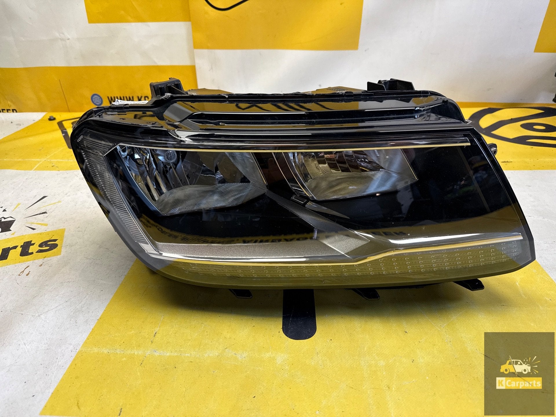 Volkswagen VW Tiguan halogeen rechts Koplamp 5NB941006B, Gebruikt, Volkswagen, Volkswagen AG, Berliner Ring 2
38440  Wolfsburg, DE