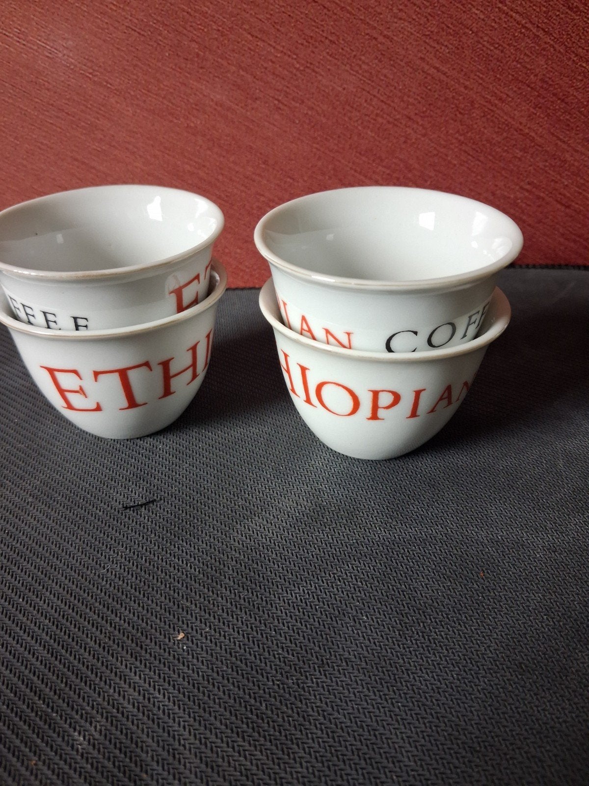 Set van 4 mini koffiekopjes - Ethiopische koffie, Ophalen of Verzenden, Gebruikt, Keramiek, Kop(pen) en/of Schotel(s)
