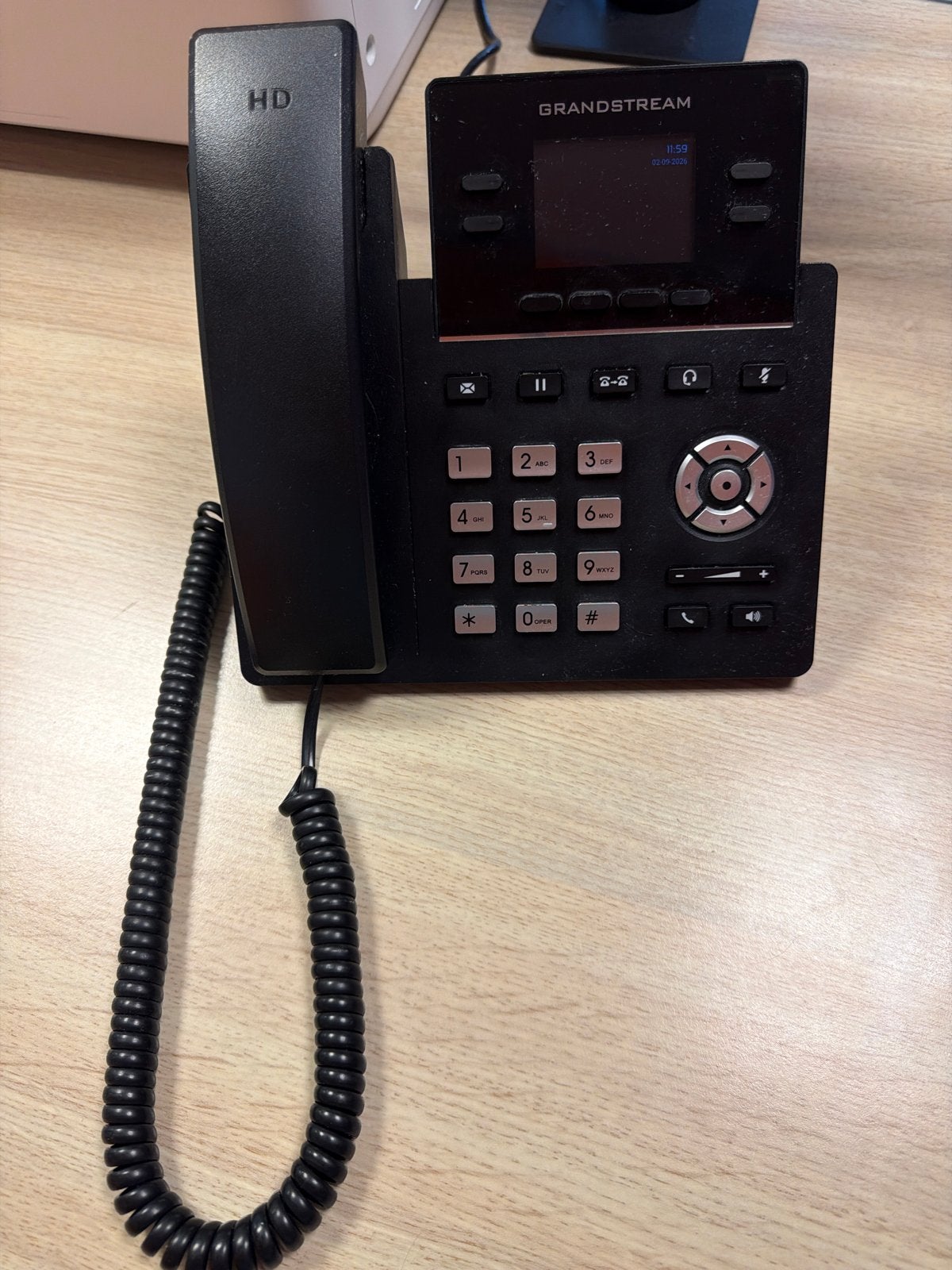 Grandstream GRP2612P VoIP Telefoon - HD Audio, PoE, Ophalen, Gebruikt, 1 handset