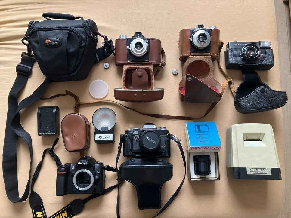 Vintage Camera Collectie: Nikon, Yashica, Konica, Agfa, Audio, Tv en Foto, Fotocamera's Analoog, Ophalen of Verzenden, Gebruikt