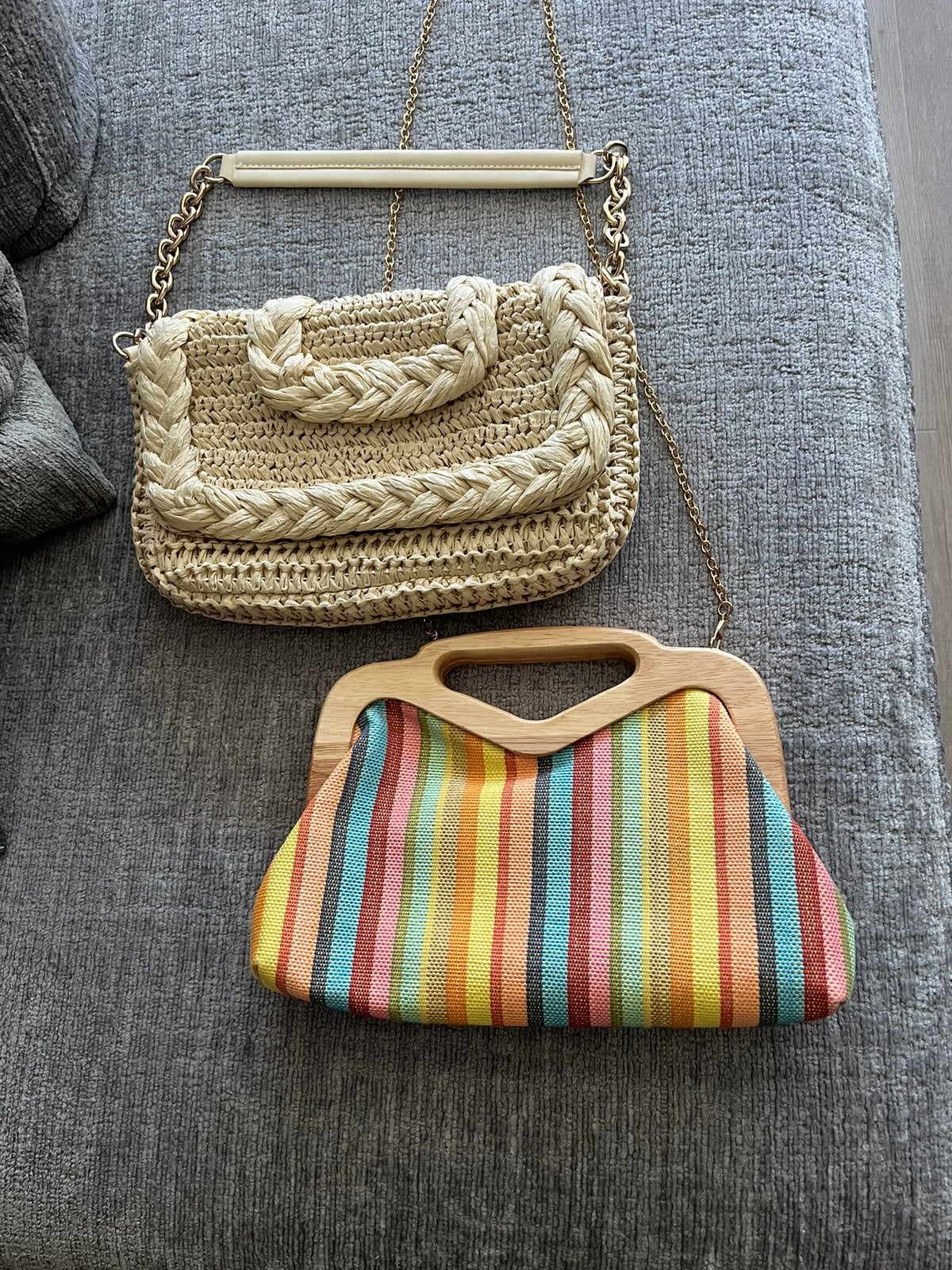 2 Ibizalook merk schoudertasjes in streepjes en raffia., Ophalen of Verzenden, Zo goed als nieuw, Beige, Schoudertasje