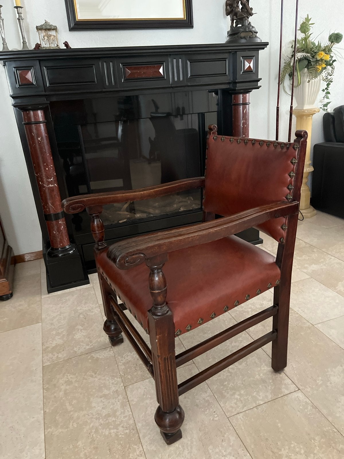 Antieke Kloosterstoel met Leer, Ophalen of Verzenden