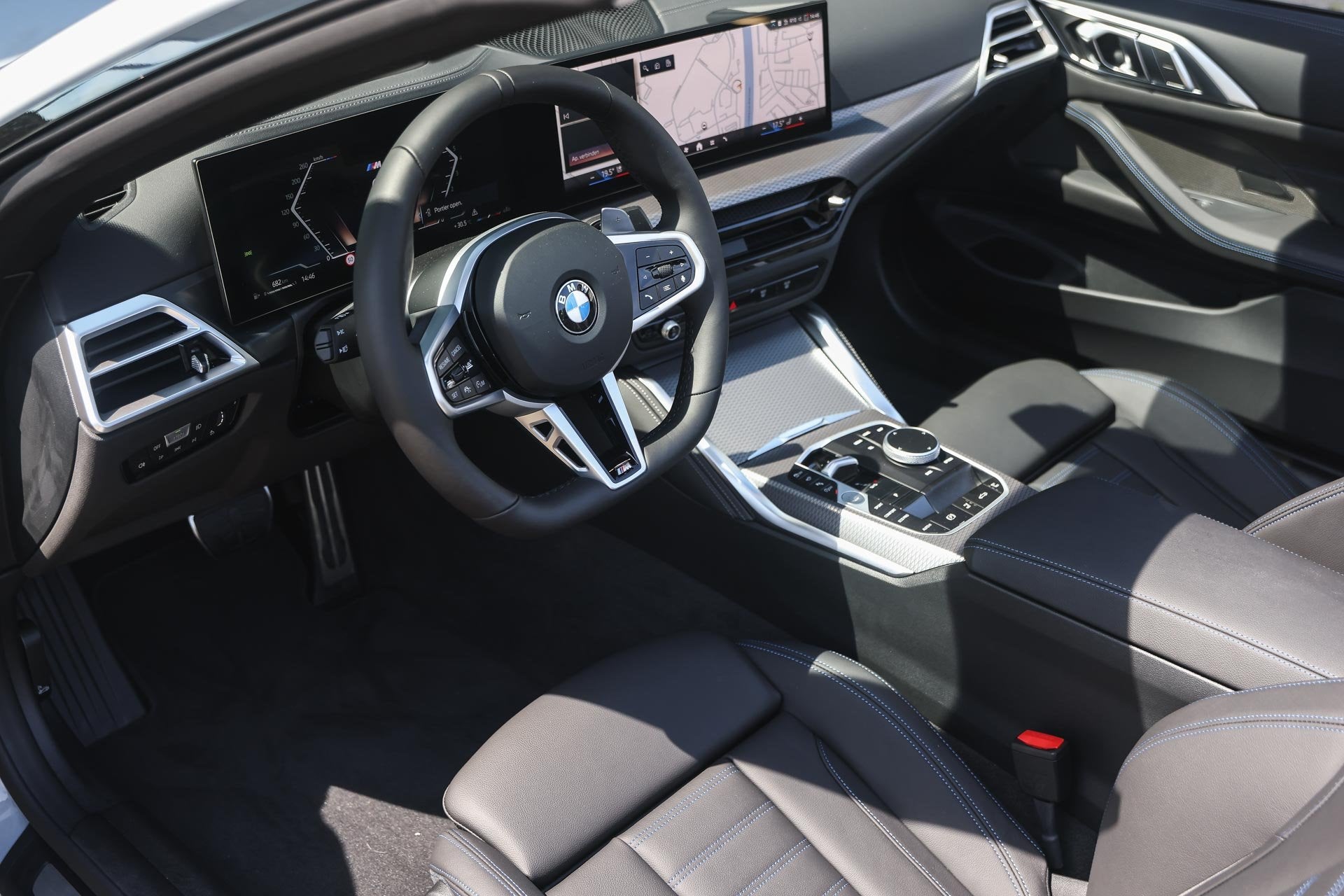 BMW 4 Serie Cabrio 420i M Sport Automaat / Trekhaak / Adapti, Automaat, Cabriolet, 4 stoelen, Leder