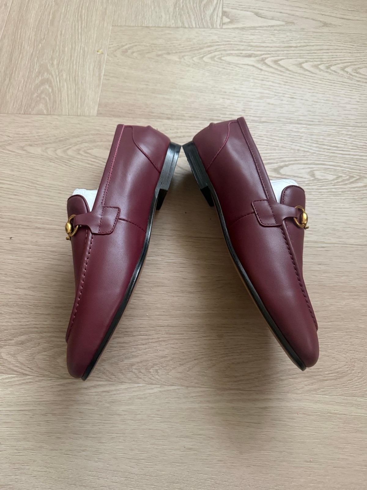 Nieuwe Gucci loafers maat 38, Ophalen of Verzenden, Nieuw, Rood, Instappers