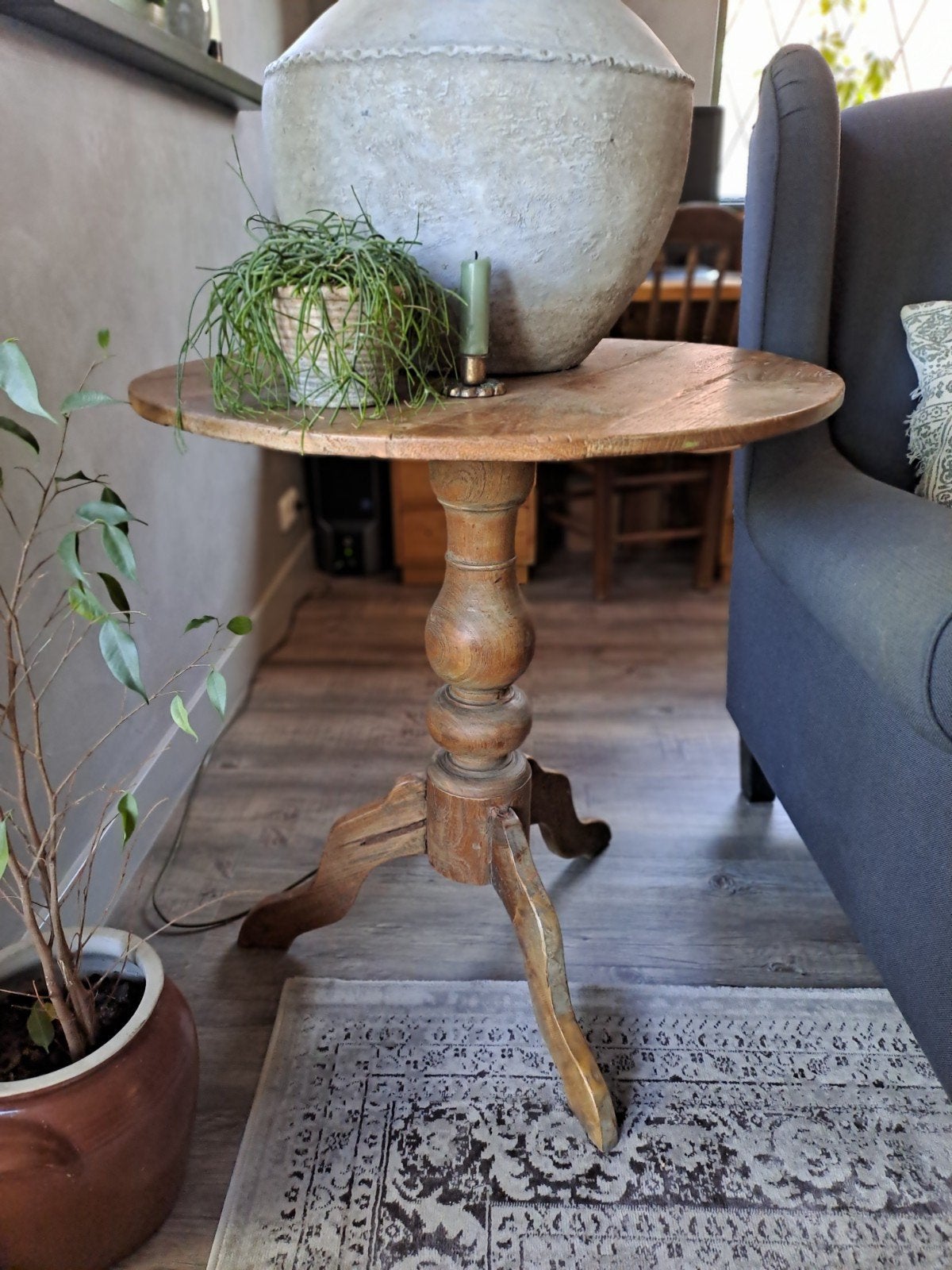 Wijntafel, Ophalen