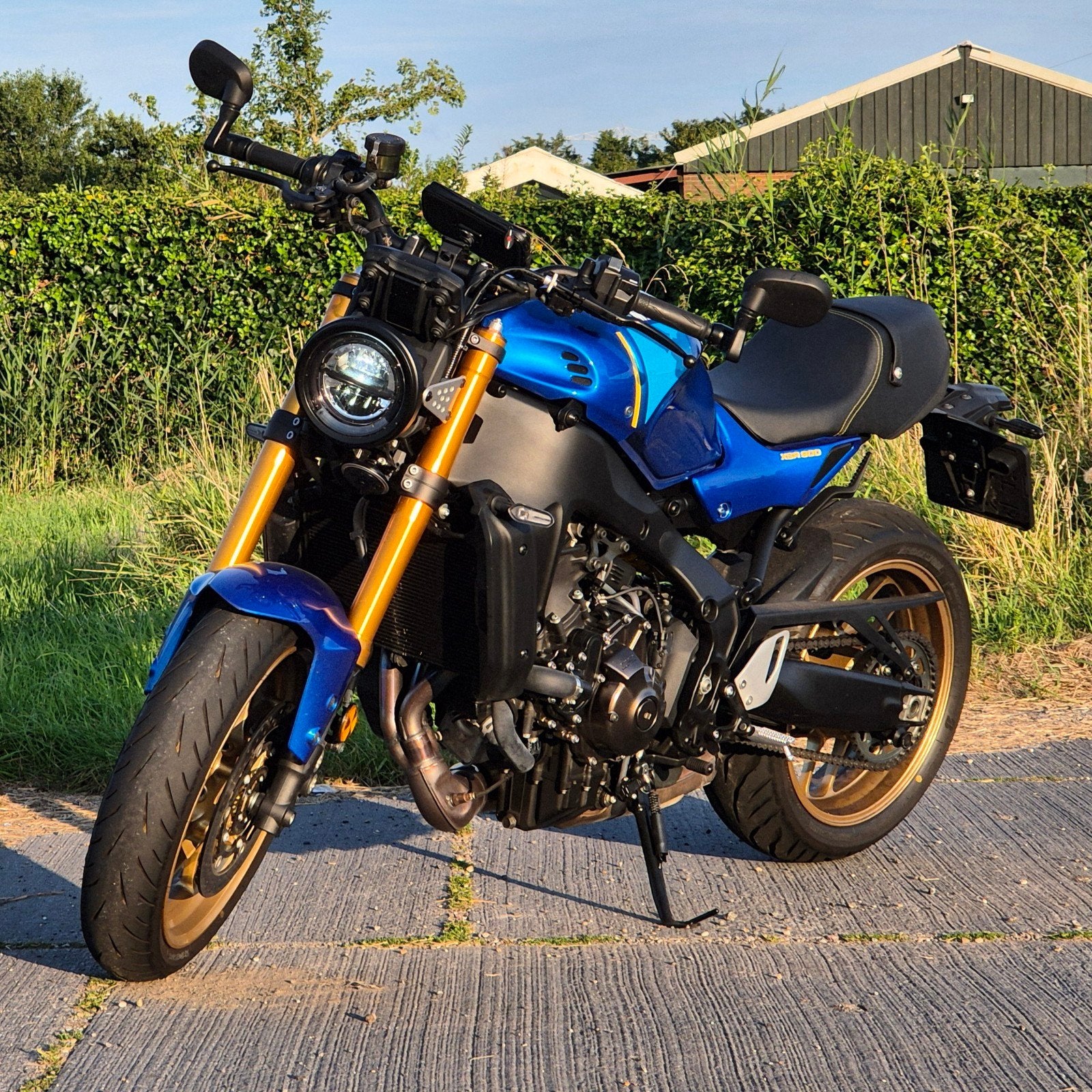 Yamaha XSR900 - Sportieve naked bike met lage kilometerstand, 899 cc, Motorrijbewijs A, Gebruikt, 3 cilinders