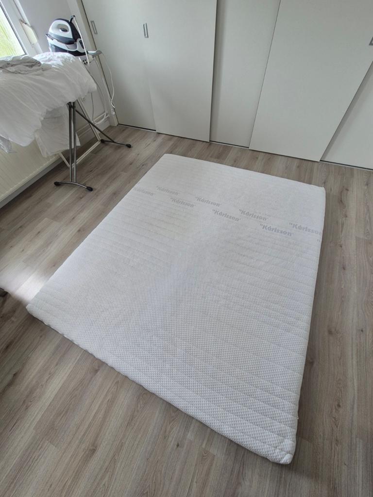 Karlsson Vildar topper 180x210 cm, Huis en Inrichting, Slaapkamer | Matrassen en Bedbodems, Ophalen, 210 cm, Tweepersoons, 140 cm