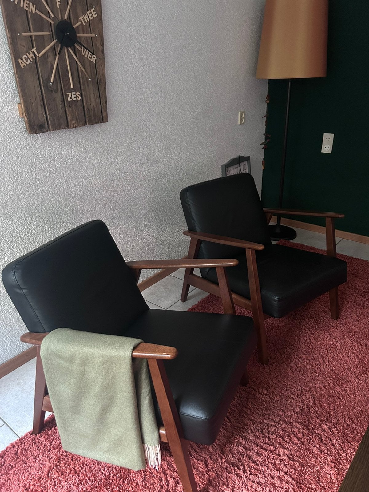 2 stoelen, Huis en Inrichting, 75 tot 100 cm, Zo goed als nieuw, Retro, Ophalen