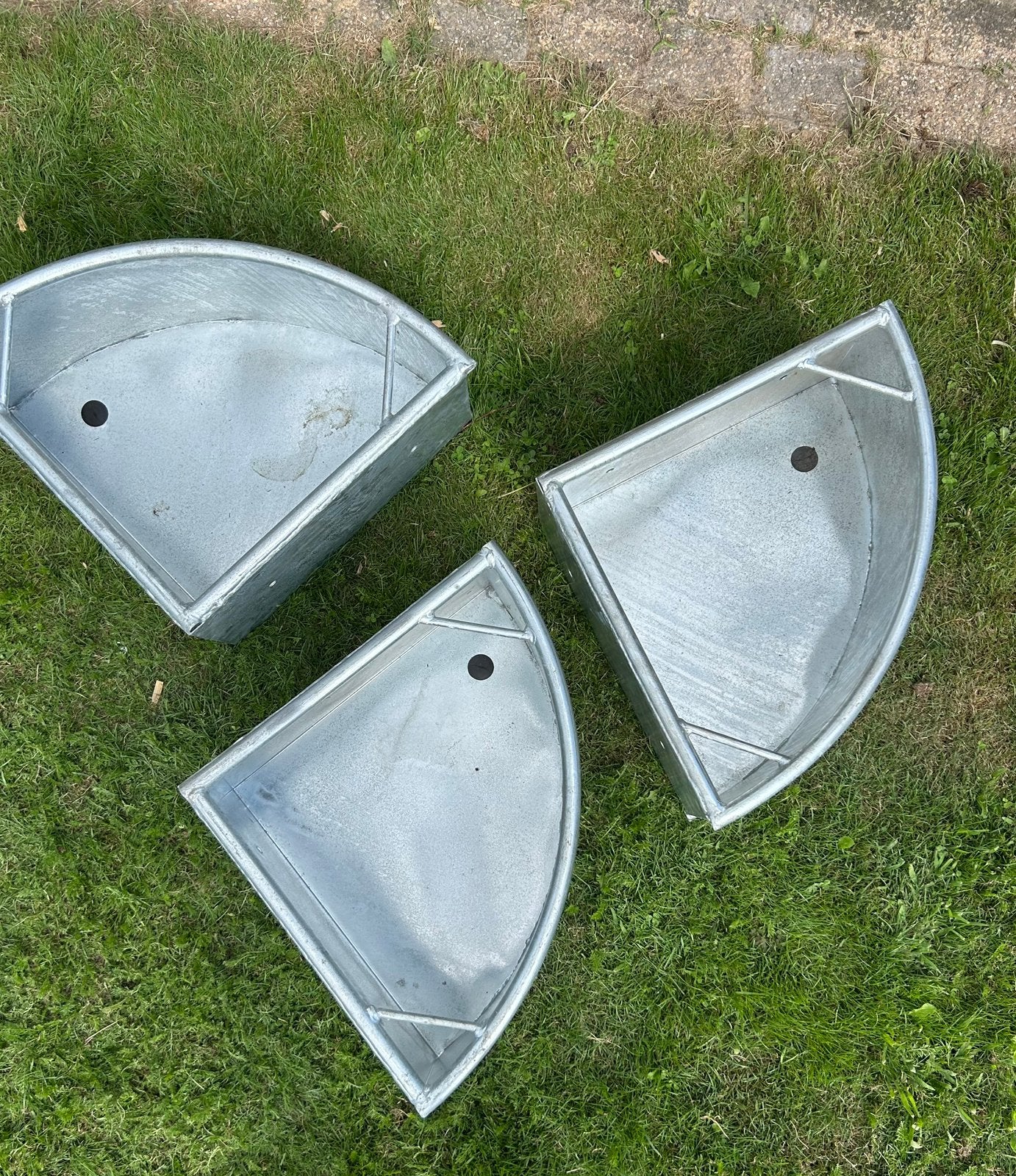 Voerbak paarden hoekmodel nieuw, Ophalen, Nieuw