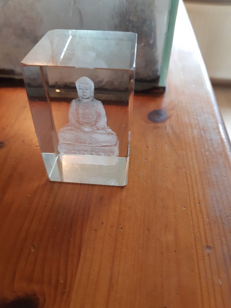 Boeddha in glas - 6 x 4 cm - in goede staat, Ophalen of Verzenden