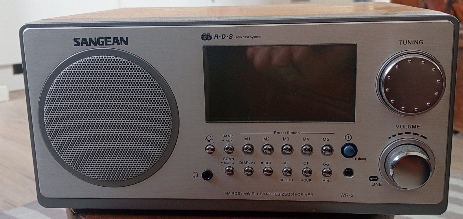 Sangean WR-2 FM RDS/MW PLL Synthesized Receiver, Audio, Tv en Foto, Radio's, Ophalen of Verzenden, Zo goed als nieuw, Radio