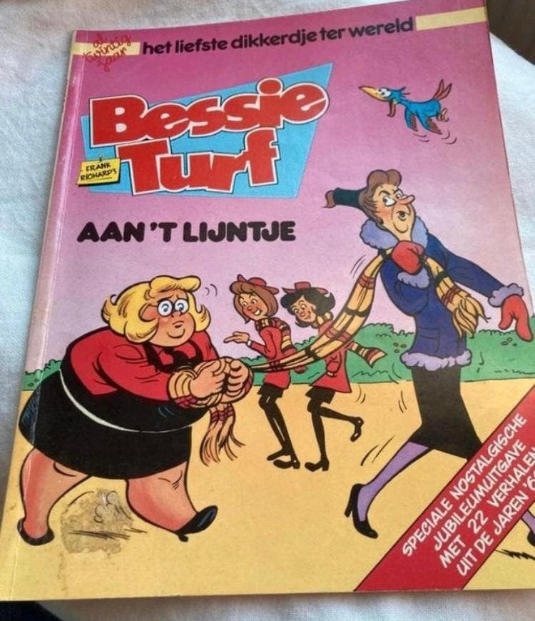 2 x vintage Bessie Turf, Meerdere stripboeken, Ophalen of Verzenden, Gelezen