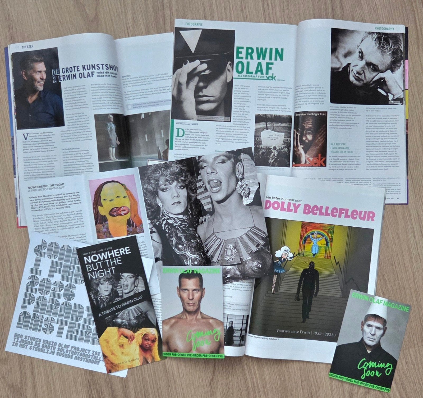 Erwin Olaf flyers kaarten en bladen, Verzamelen, Tijdschriften, Kranten en Knipsels, Ophalen of Verzenden, 1980 tot heden, Tijdschrift