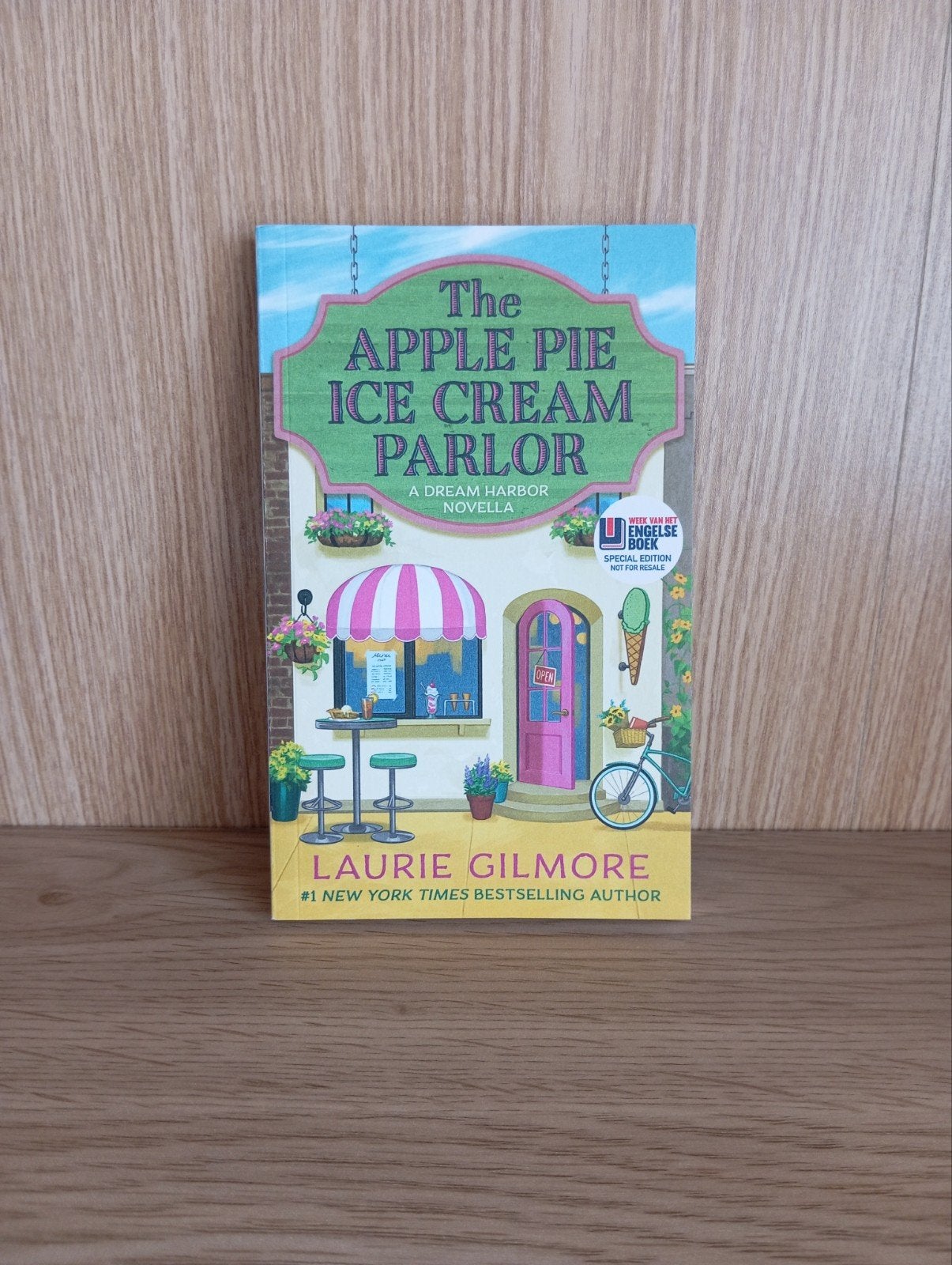 The Apple Pie Ice Cream Parlor - Dream Harbor Laurie Gilmore, Ophalen of Verzenden, Nieuw, Laurie Gilmore, Amerika