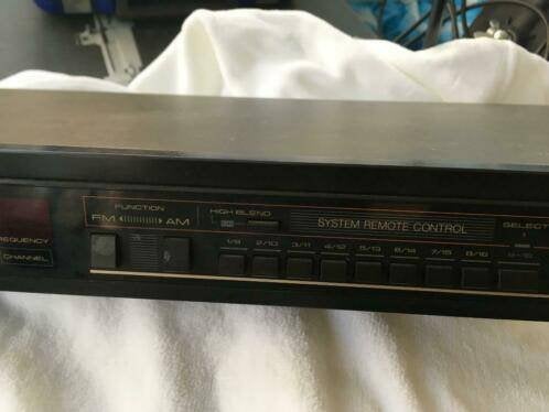 Foto 19 van Pioneer stereo Tuner F-551L. of Tuner TX-1070 R, 2 soorten