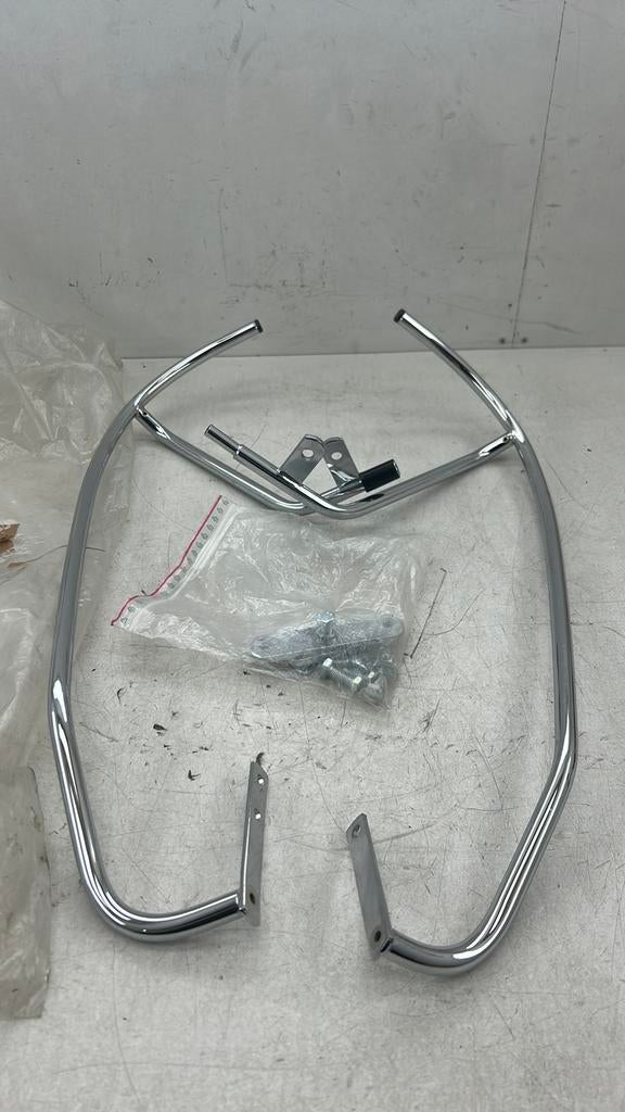 Gilera Runner onderkuip beugel chrome NOS, Ophalen of Verzenden