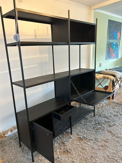 Foto 3 van industriële / metalen kast