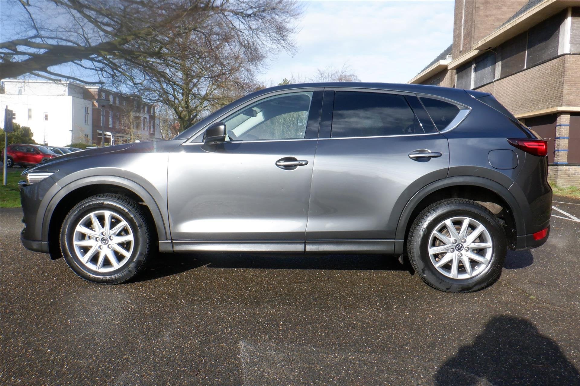 Mazda Cx-5 2.5 SKYACTIV-G 194pk 2WD Aut HEAD-UP-STUUR/STUURV, 4 cilinders, Automatische klimaatregeling, Leder, Bedrijf