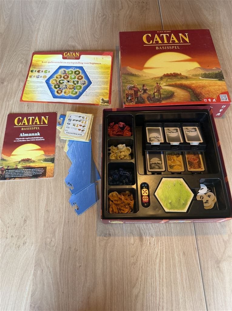 catan het basisspel - 999 games - S7283, Ophalen of Verzenden, Zo goed als nieuw