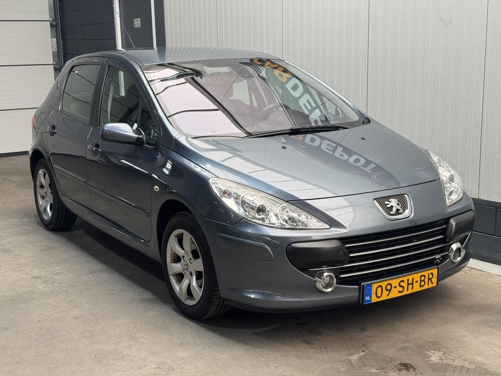 Peugeot 307 1.6-16V Griffe, Voorwielaandrijving, Parkeersensor, Gebruikt, 4 cilinders