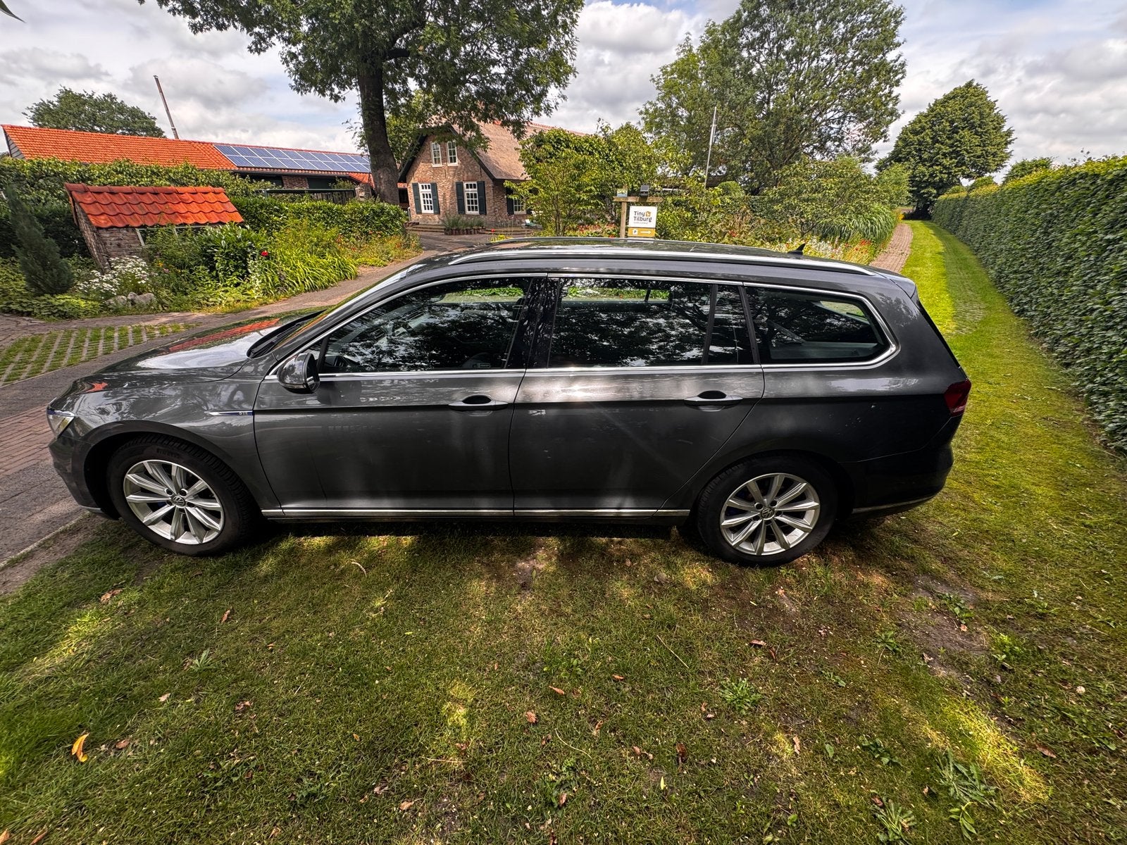 Volkswagen Passat 1.4 GTE Grijs (nieuwe distributie riem!), Auto's, Volkswagen, Particulier, Passat, LED verlichting, Metallic lak