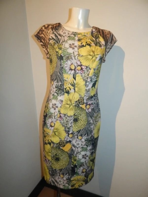 Marccain beeldschone jurk jaguar vintage bloemen look N3/M, Maat 38/40 (M), Zo goed als nieuw, Knielengte, Marccain