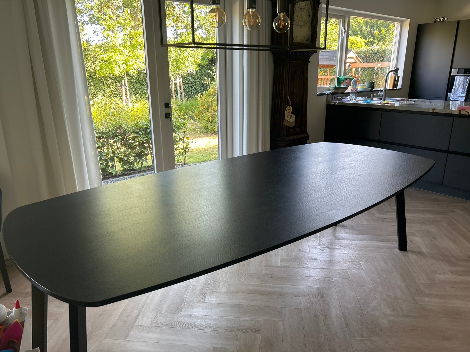 Moderne KAS 20 zwarte eettafel - Zo goed als nieuw, Ophalen, 100 tot 150 cm, 200 cm of meer, Zo goed als nieuw