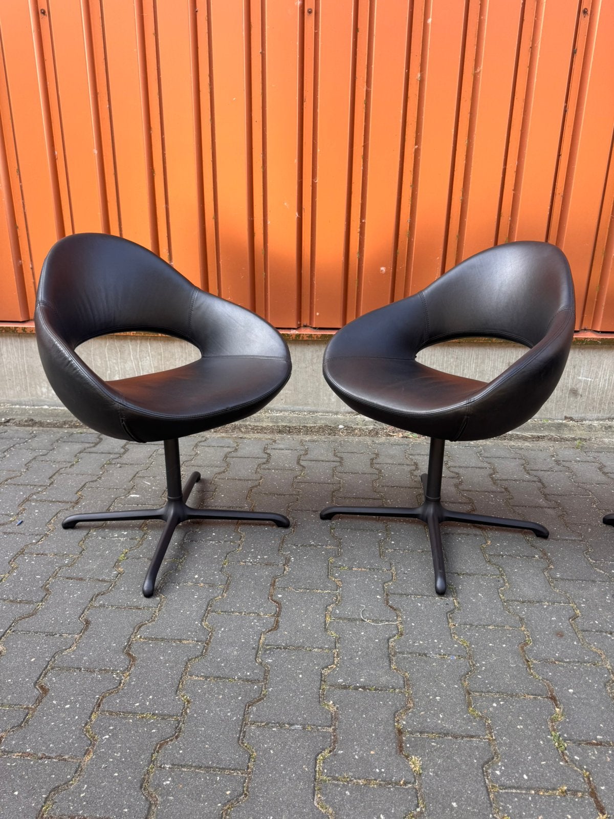 Artifort Shark stoelen 4x - zwart leer - zgan -, Zwart, Leer, Zo goed als nieuw, Vier