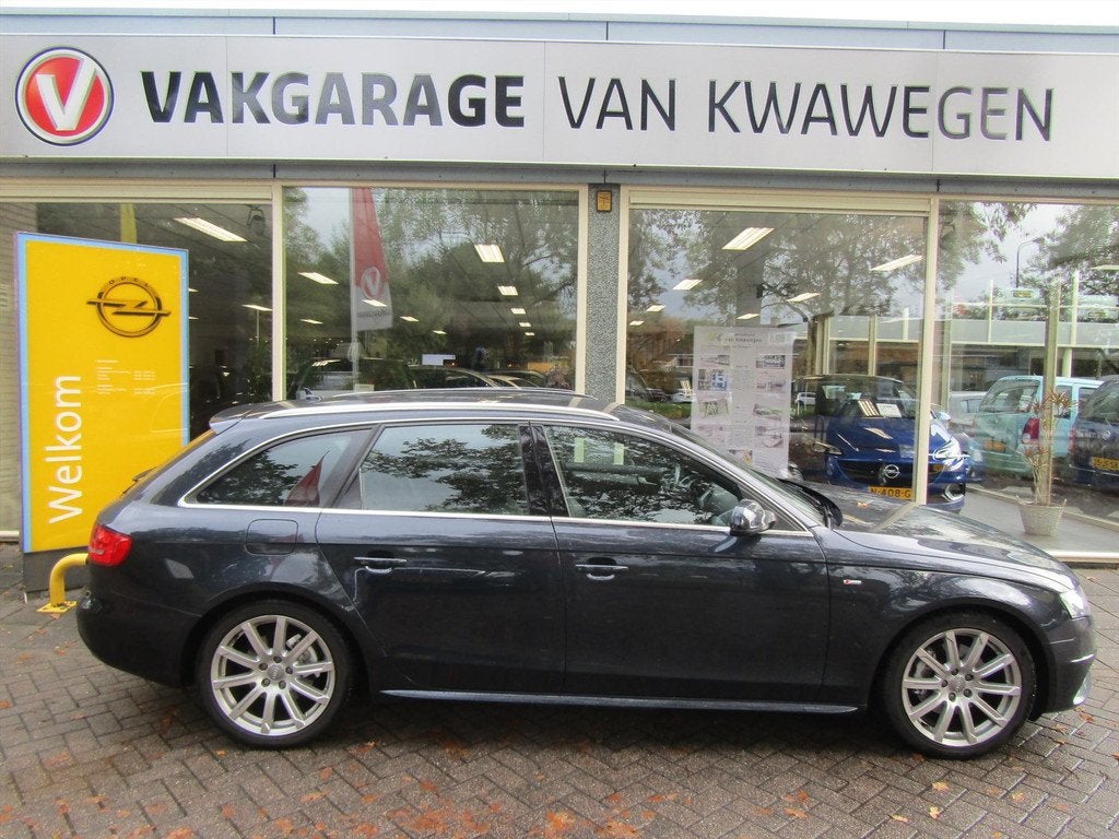 Audi A4 2.0 TDI S-LINE AVANT, Auto's, Audi, Voorwielaandrijving, Gebruikt, Zwart, 4 cilinders