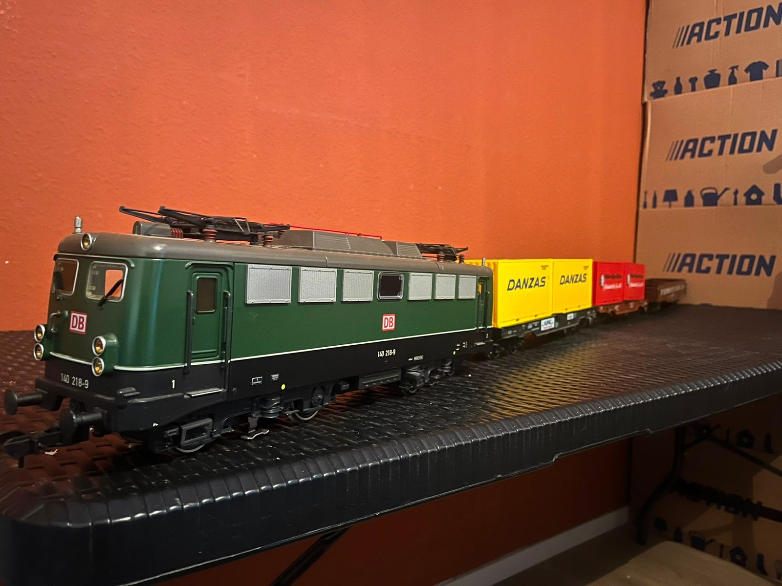 Märklin Treinset DB 140 218-9 met wagons nr 54213, Ophalen, Treinset, Gelijkstroom of Wisselstroom, Zo goed als nieuw