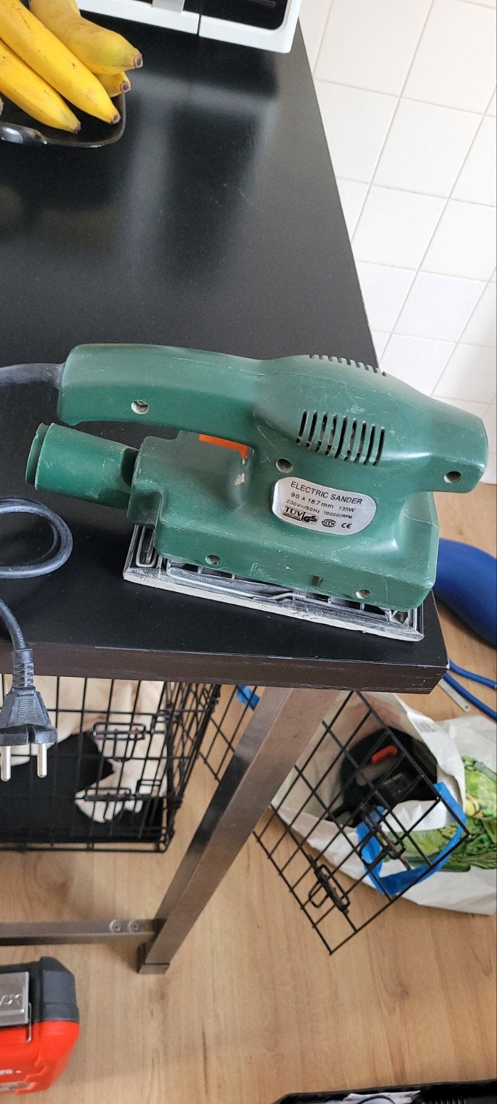 vlakschuur machine, Doe-het-zelf en Verbouw, Gereedschap | Schuurmachines, Ophalen of Verzenden, 1200 watt of meer, Vlakschuurmachine
