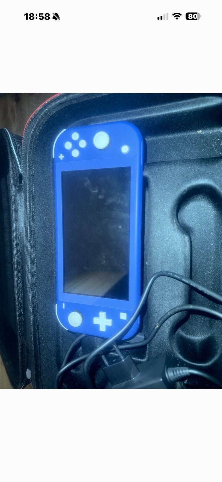 Zo goed als nieuwe blauwe Nintendo Switch Lite, Spelcomputers en Games, Spelcomputers | Nintendo Switch Lite, Ophalen, Turquoise