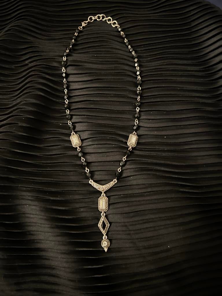 Monet kostuum Ketting met Zwarte Kralen, Overige materialen, Gebruikt, Ophalen of Verzenden, Met edelsteen