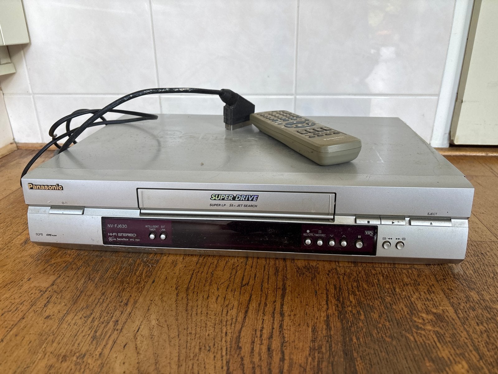 Panasonic NV-FJ630 VHS-speler met afstandsbediening, Ophalen of Verzenden, Gebruikt, VHS-speler of -recorder