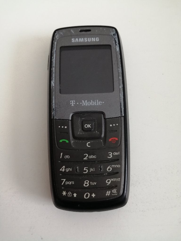 WEG=WEG!!! RETRO SAMSUNG DUMBPHONE KLASSIEKE MOBIELTJE, Ophalen of Verzenden, Gebruikt, Geen camera, Klassiek of Candybar