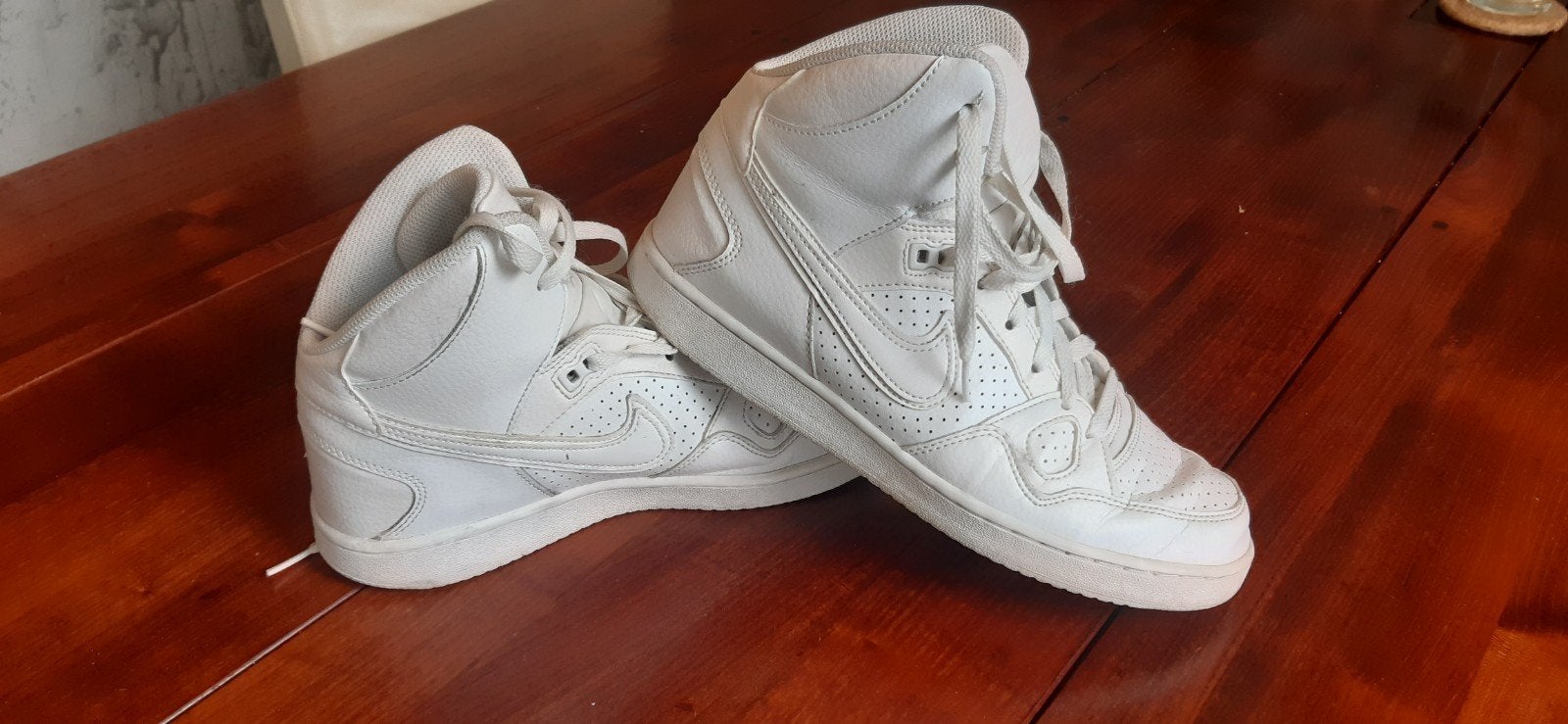 Nike schoenen, Wit, Nike, Ophalen of Verzenden, Sneakers of Gympen