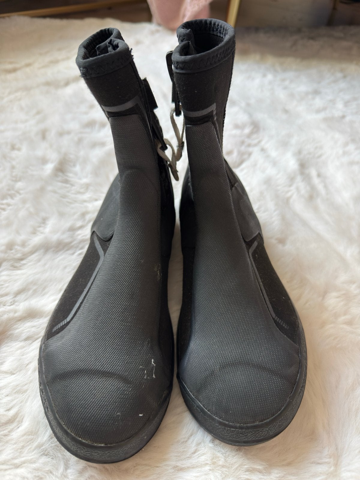 Tribord Zeil- of Surfschoenen - Maat 32/33, Watersport en Boten, Ophalen of Verzenden, Gebruikt, Dame of Heer, Zeil- of Surfschoenen