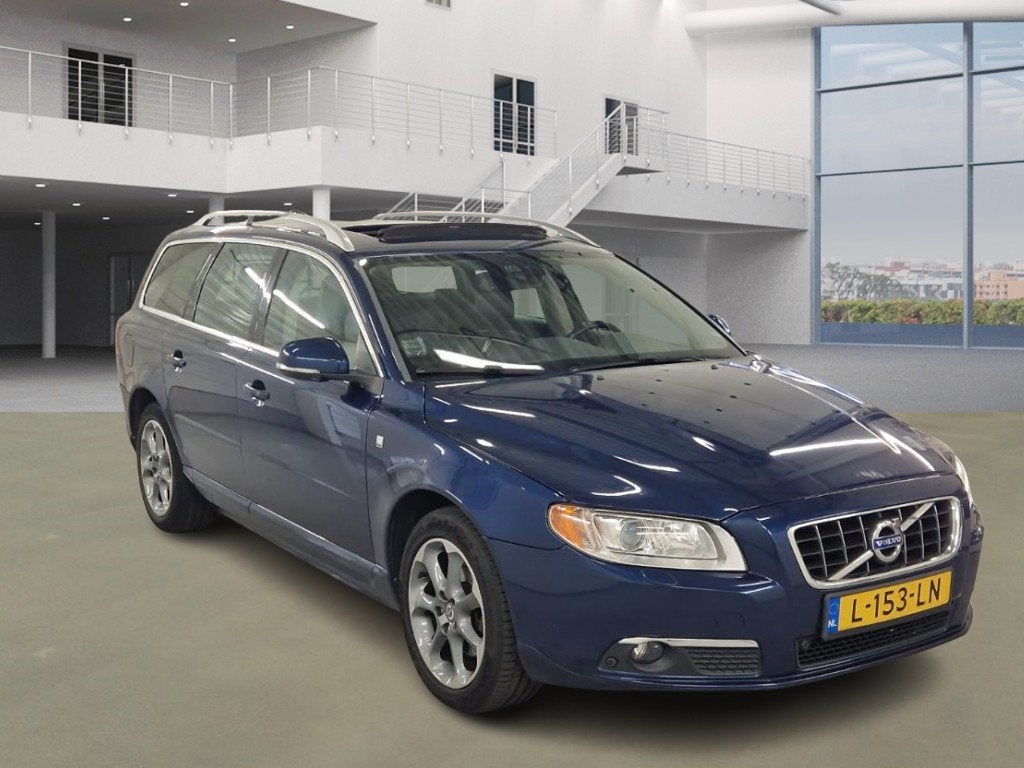 Volvo V70 2.0 T5 Momentum, Euro 5, Automatische klimaatregeling, 4 cilinders, Blauw
