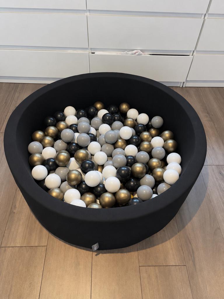 Ballenbak Kiddymoon, Ophalen, Zo goed als nieuw, Jongen of Meisje