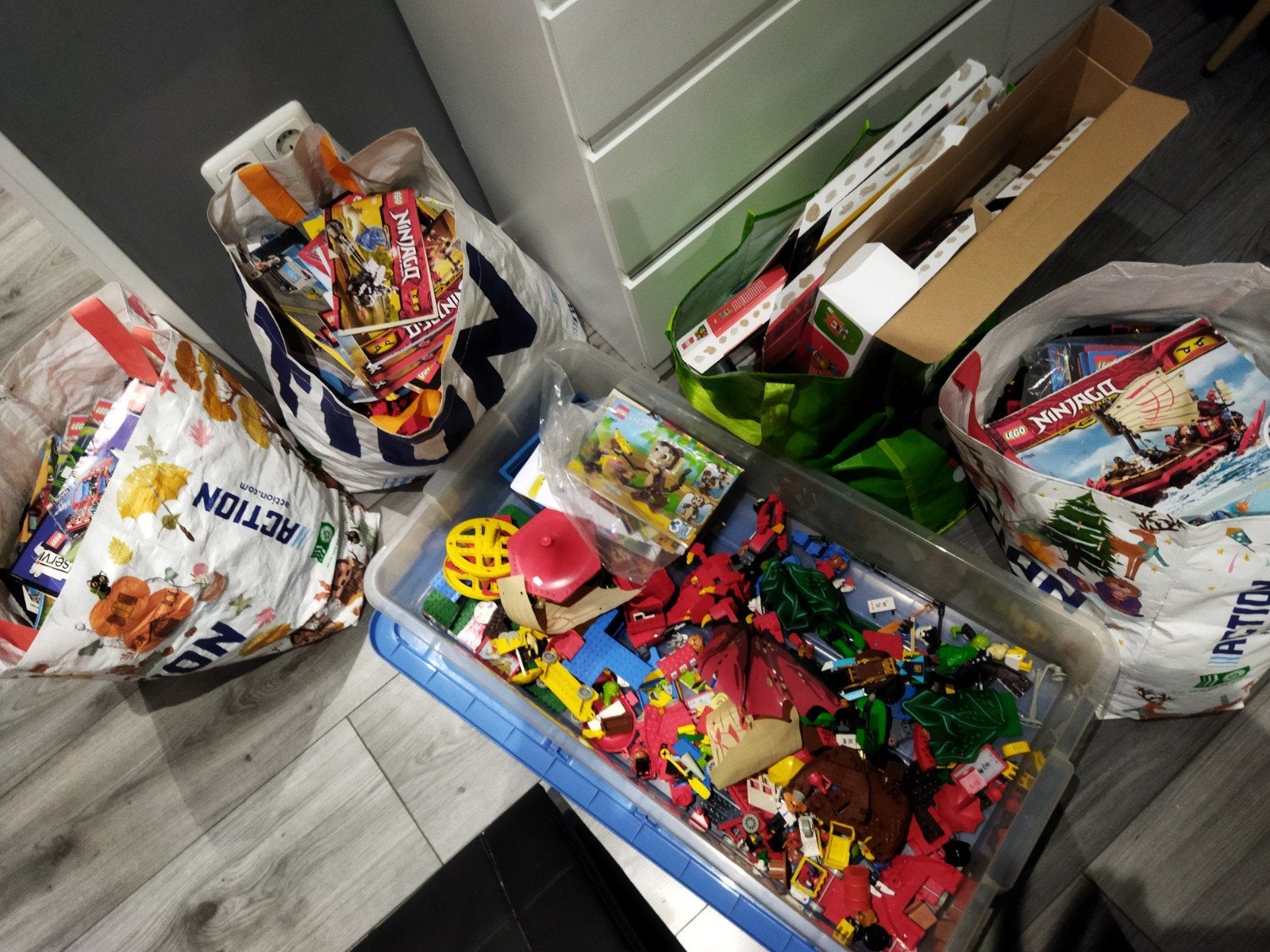 Grote partij LEGO  26 kg met diverse thema's instructiebo, Kinderen en Baby's, Speelgoed | Duplo en Lego, Ophalen, Gebruikt, Lego