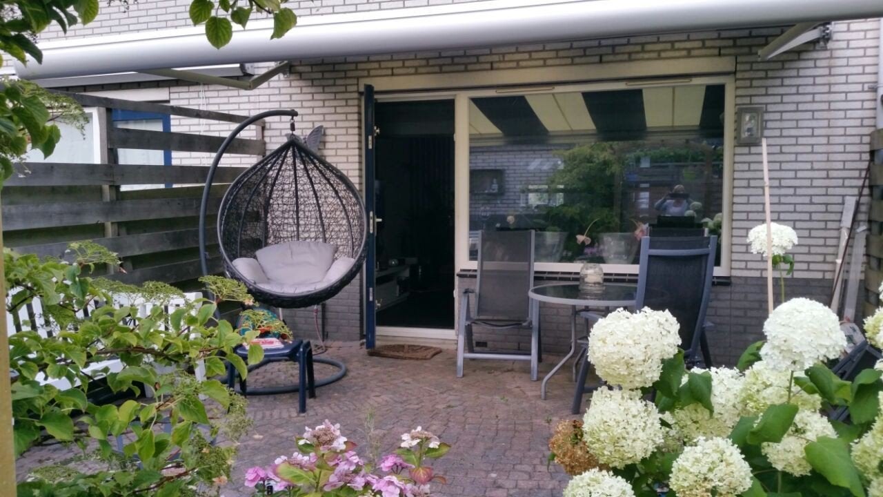 Egg stoel, Tuin en Terras, Tuinstoelen, Ophalen of Verzenden, Zo goed als nieuw