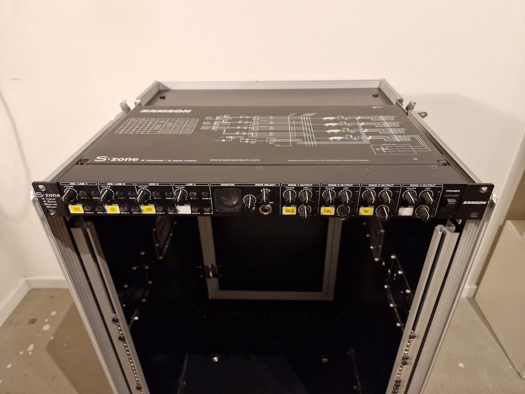 ✅Samson s-zone mixer, Muziek en Instrumenten, Ophalen of Verzenden, Gebruikt, 5 tot 10 kanalen, Microfooningang