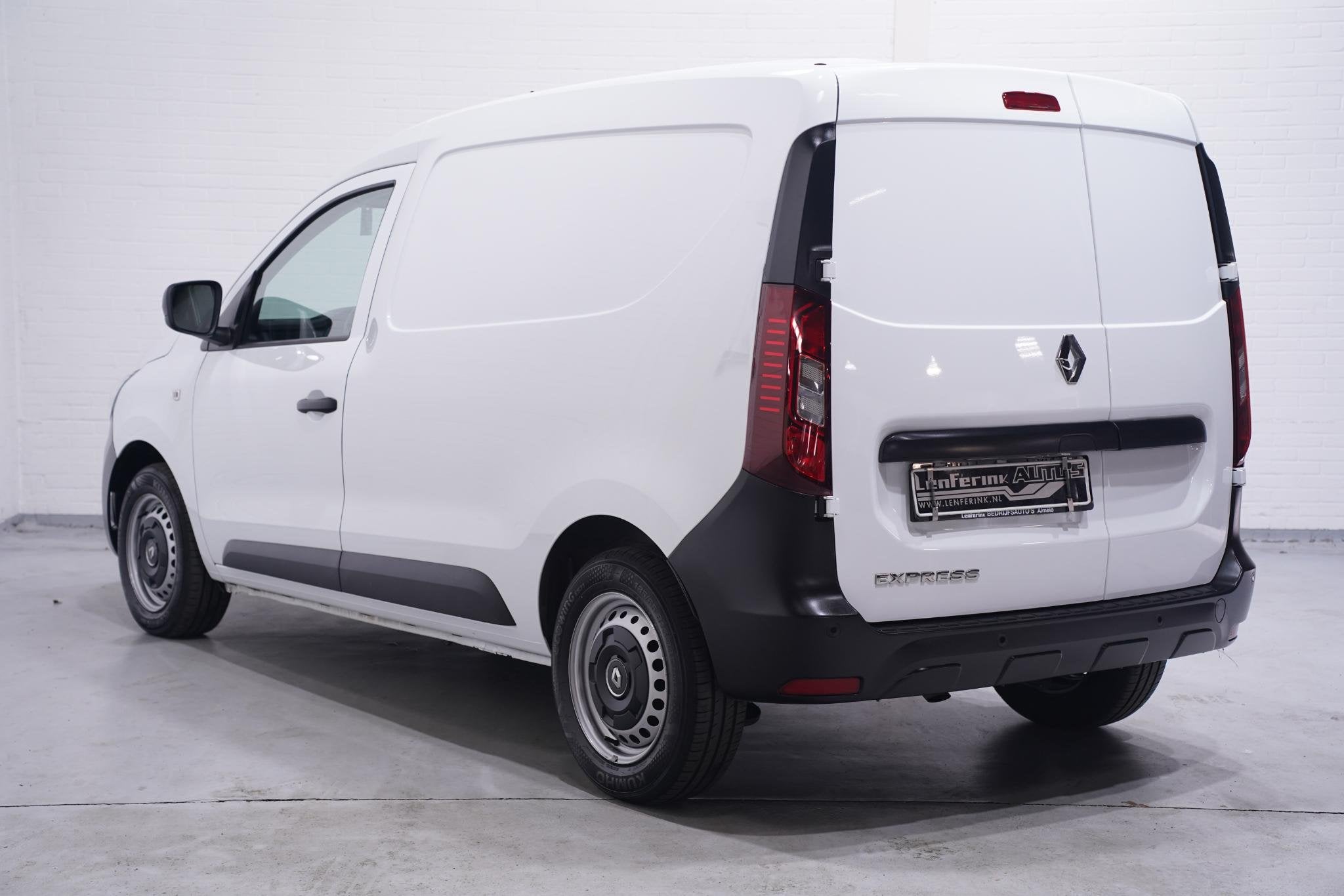 Renault Express Kangoo 1.3 TCe 100 pk Benzine L1 Airco Audio, Auto's, Bestelauto's, Voorwielaandrijving, Gebruikt, 4 cilinders