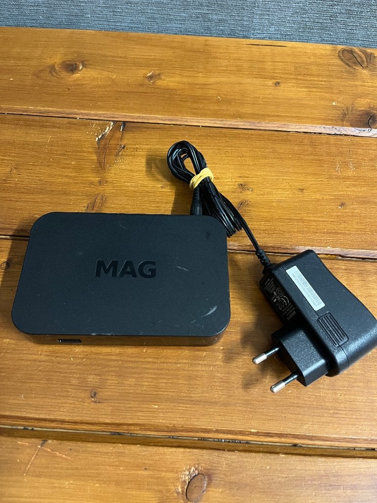 Infomir MAG322 IPTV set-top box, Ophalen of Verzenden, Gebruikt
