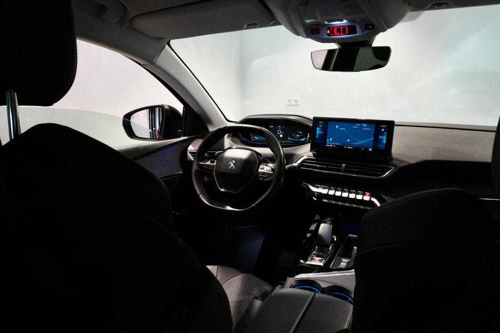 Peugeot 3008 1.6 HYbrid 225 Allure, Auto's, Peugeot, 4 cilinders, 181 pk, Leder en Stof, Zwart