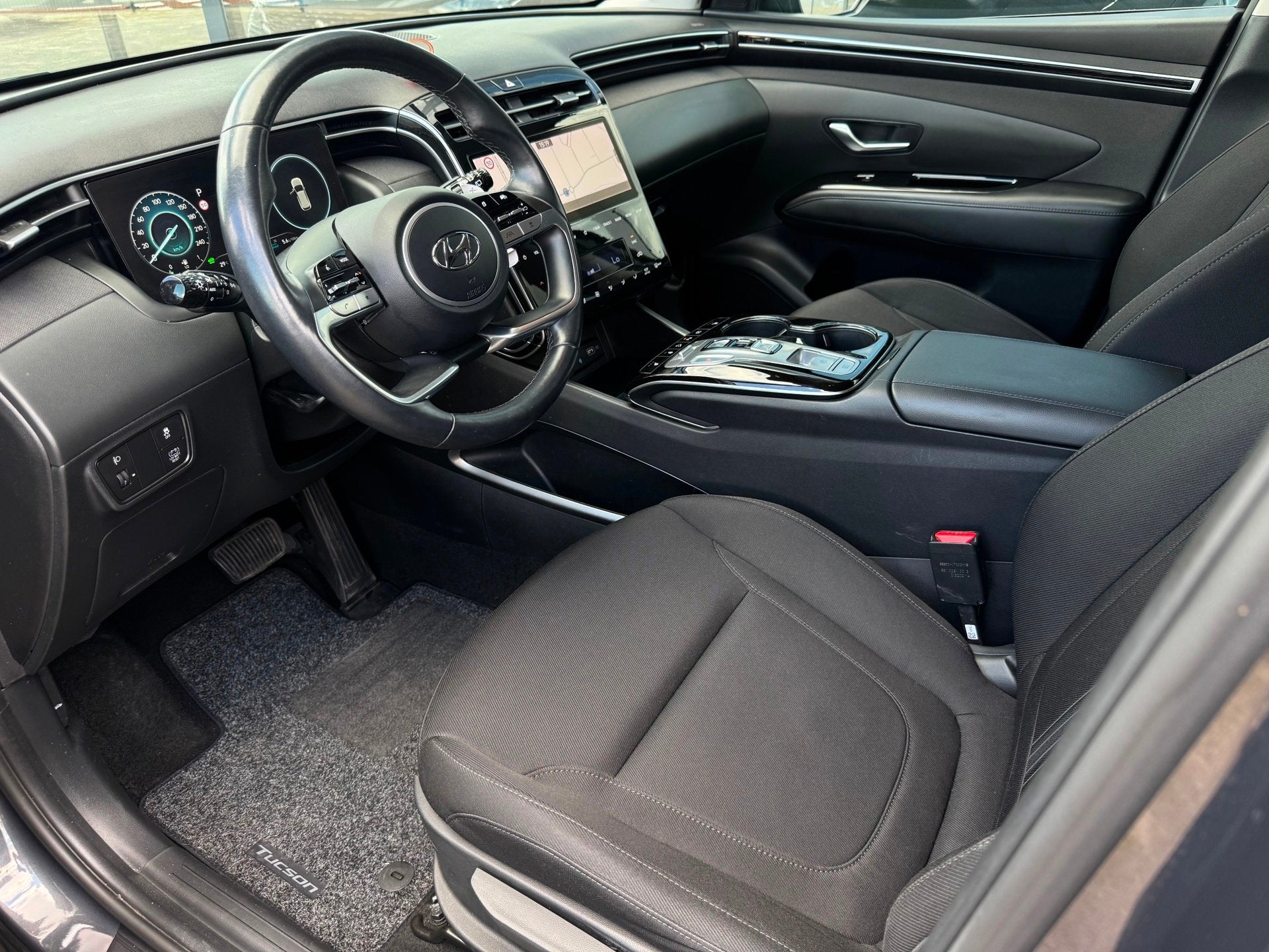 Hyundai TUCSON 1.6 T-GDI HEV Comfort, Gebruikt, Euro 6, 4 cilinders, 1650 kg